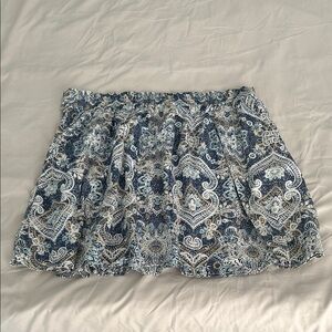 H&M Navy and Ivory Paisley Mini Skirt